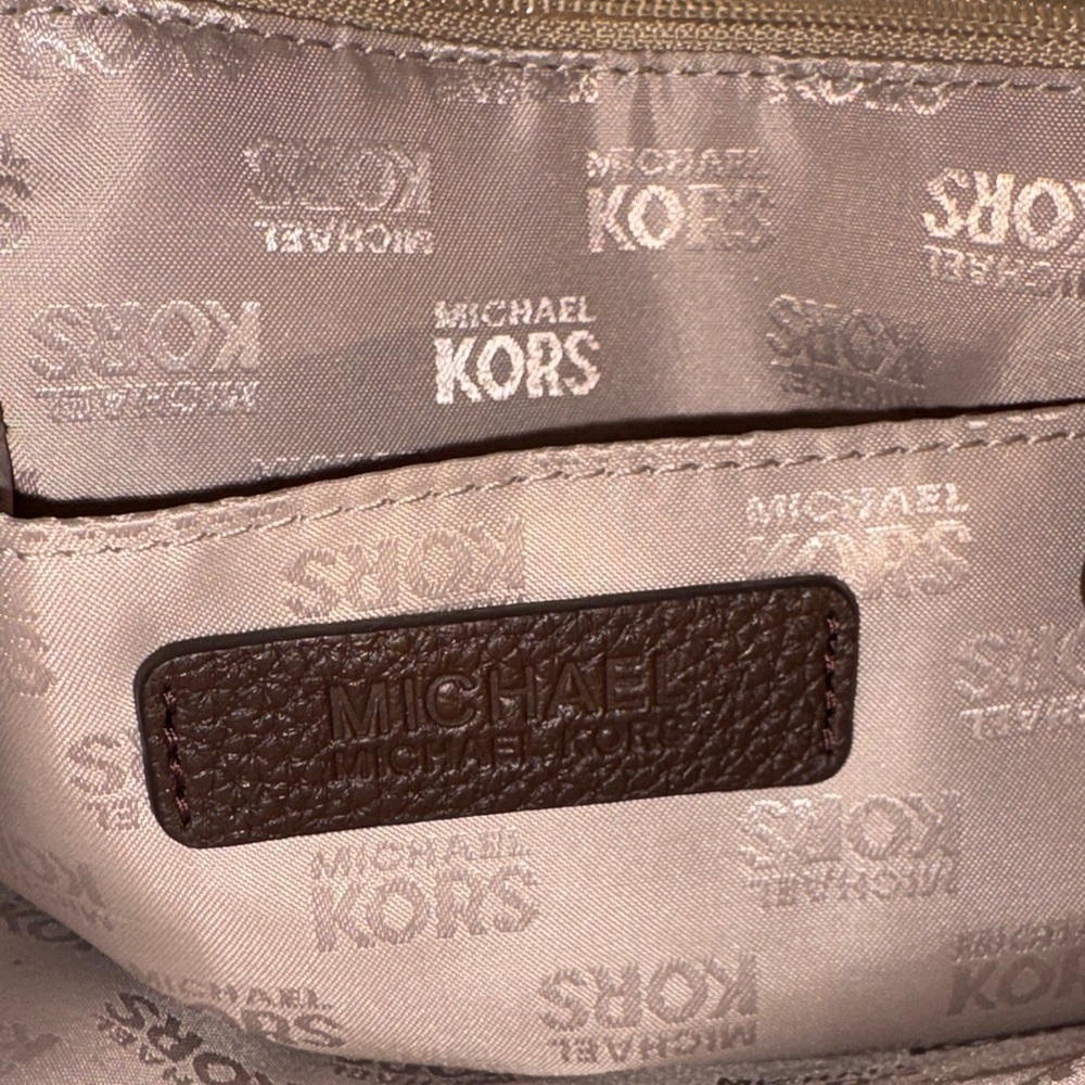 Michael Kors MK Signature Tan and Brown Tote With Buckle Detail Straps - Picture 2 of 8